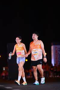 BIB: 266211, 24264
                            <button type="button" onclick="openModal(23002652)" class="btn btn-primary btn-sm float-right btn-popup" data-toggle="modal" data-target=".modal-high-quality">
                        <i class="fas fa-shopping-cart"></i> Add to Cart
                    </button>
                                            <button type="button" onclick="isThisMe(23002652, true)" class="btn btn-success btn-sm float-right btn-popup btn-isme hidden" data-toggle="tooltip" data-placement="bottom" title="นี่คือรูปของคุณใช่ไหม คลิกที่นี่เพื่อเอาเข้าอัลบั้ม">
                        <i class="fas fa-plus"></i> Add to album
                    </button>
                    <button type="button" onclick="isThisMe(23002652, false)" class="btn btn-warning btn-sm float-right btn-popup btn-isnotme hidden">
                        <i class="fas fa-ban"></i> Remove from album
                    </button>